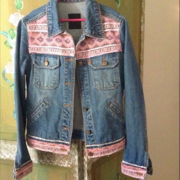 💗 Vintage Japanese Designer NICCI Stonewashed, Pink Lace Jean Jacket, Fe - Picture 2 of 5